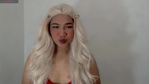 Cheska Schock online show from November 12, 1:33 pm