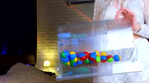 Snapshot of twinklefluff chatting on September 24, 2:42 pm twinklefluff online show from September 24, 2:42 pm