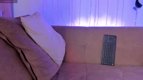 twinksboys_23 online show from January 18, 2:32 pm