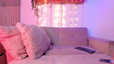 twinksboys_23 online show from February 10, 11:58 am