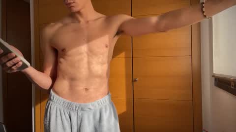 Snapshot of twinksweetlovehot chatting on December 5, 11:38 am twinksweetlovehot online show from December 5, 11:38 am