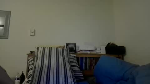 TwinkyMcgee online show from June 2, 5:31 am
