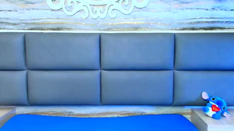 twinslovers_ online show from October 28, 11:07 pm