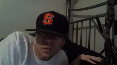 Snapshot of twistedvanilla chatting on December 18, 9:29 pm twistedvanilla online show from December 18, 9:29 pm