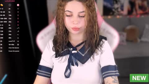 Snapshot of twixi_pixxie chatting on January 31, 12:39 am  your Twixi   online show from January 31, 12:39 am