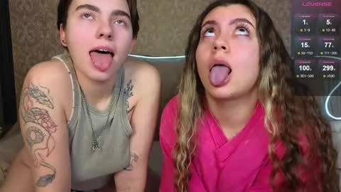 Welcome guys We Lili and Vic  PVT open online show from February 1, 3:19 am