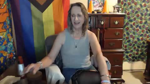 Snapshot of twocumkerry chatting on May 2, 10:53 am twocumkerry online show from May 2, 10:53 am