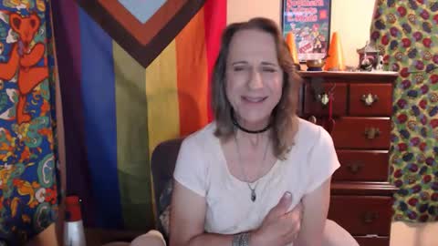 Snapshot of twocumkerry chatting on May 5, 6:54 am twocumkerry online show from May 5, 6:54 am