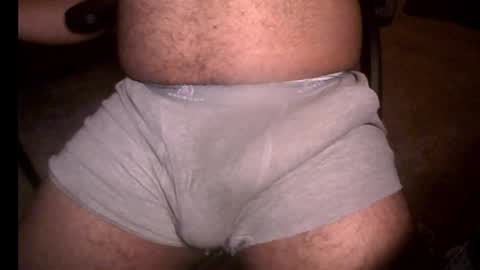 Snapshot of twohandedlongstroker chatting on November 9, 10:41 pm biggg daddyyy online show from November 9, 10:41 pm