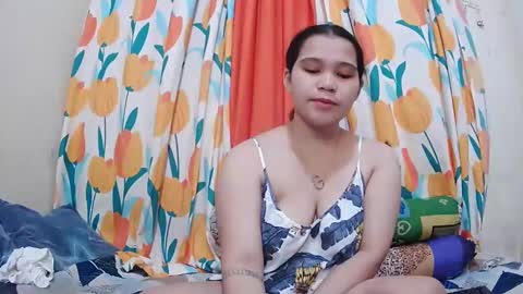 Lyn and lea online show from February 1, 2:58 am