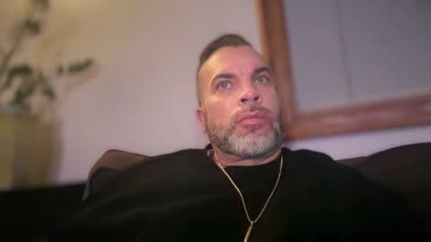 TylerDavid online show from April 18, 5:33 am