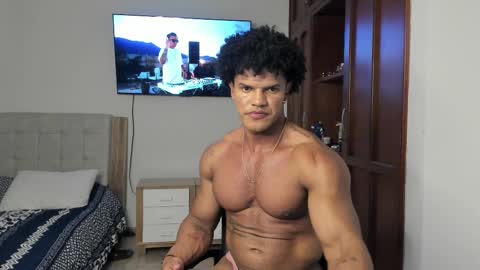 Snapshot of tygafit chatting on September 30, 2:38 am Yorquis Guzman online show from September 30, 2:38 am