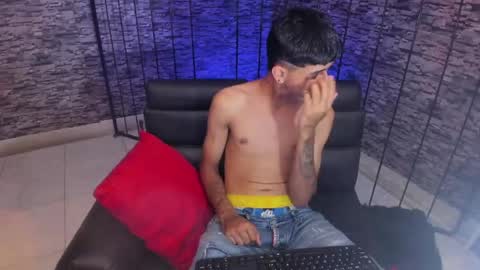 Tyger Boy online show from May 15, 3:24 am
