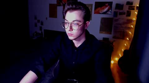 tyler berg online show from May 10, 1:00 am