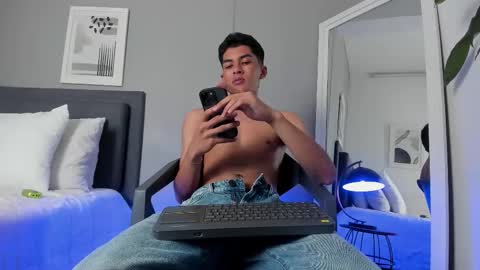 Tyler Fox online show from September 9, 7:35 pm