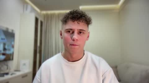 tyler_garrner online show from November 4, 3:55 pm