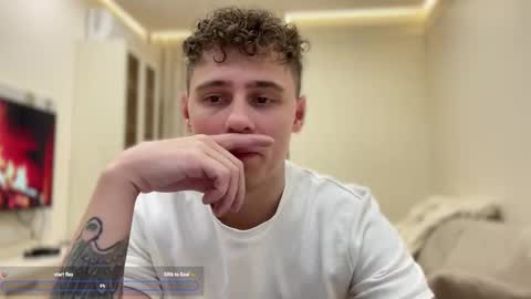 tyler_garrner online show from November 24, 4:29 pm