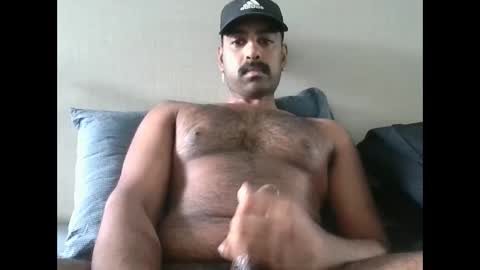 Snapshot of tylerd45637 chatting on November 30, 12:36 am tylerd45637 online show from November 30, 12:36 am