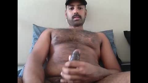 Snapshot of tylerd45637 chatting on December 16, 6:18 am tylerd45637 online show from December 16, 6:18 am