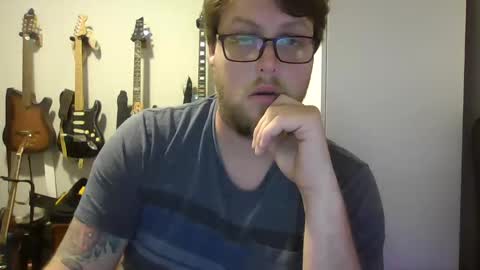 tylermizzan123 online show from January 1, 2:41 am