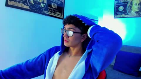   online show from January 24, 3:11 am