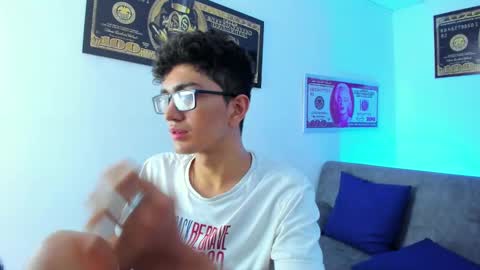   online show from February 1, 9:21 am