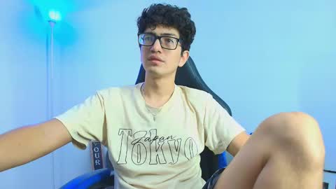   online show from September 27, 11:15 am