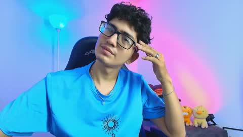   online show from December 20, 4:30 am