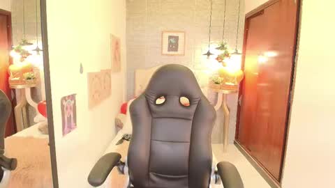       online show from February 28, 3:15 am