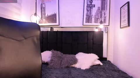       online show from October 27, 3:32 am