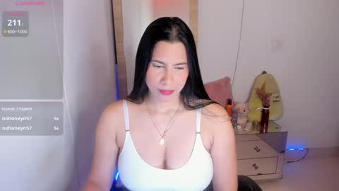 tylor_love online show from February 26, 9:58 pm