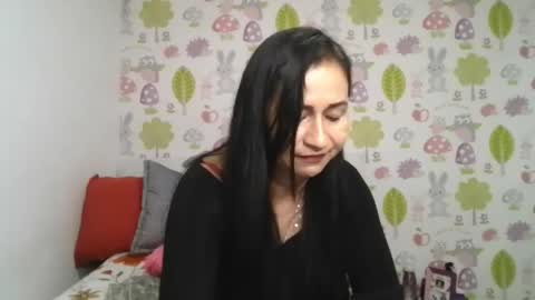 Tyna online show from April 16, 6:30 pm