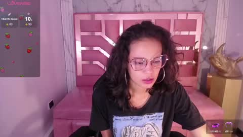 Snapshot of tyna_ch chatting on January 14, 7:53 pm TYNA online show from January 14, 7:53 pm