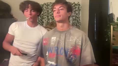 tyy0ung online show from May 28, 6:38 pm
