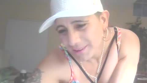 Azelia B online show from March 6, 5:03 am