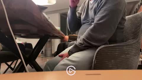 ueberdruck01 online show from November 2, 10:34 pm