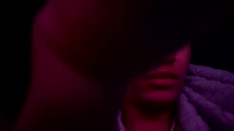 Snapshot of uhdummy chatting on January 28, 9:51 am snap mixedaddyx ig drexdummy online show from January 28, 9:51 am