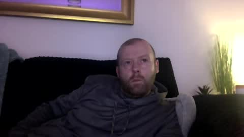 ukmatty3 online show from March 10, 8:23 pm