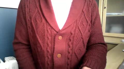 Snapshot of ukshowall chatting on March 8, 4:00 pm mark online show from March 8, 4:00 pm