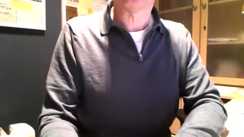 Snapshot of ukshowall chatting on March 9, 6:34 pm mark online show from March 9, 6:34 pm