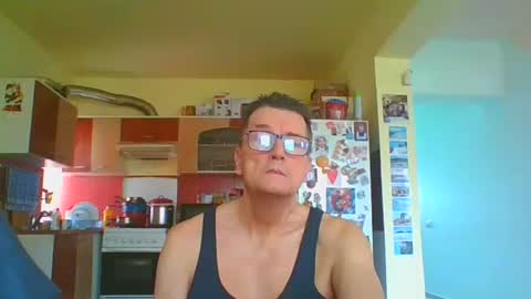 ulmeni7 online show from February 25, 9:19 am