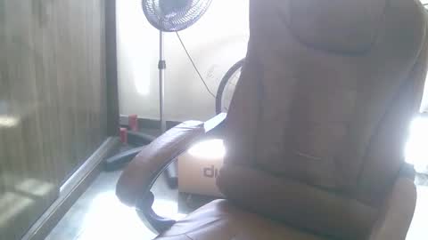 ulmo_br online show from February 7, 5:38 pm