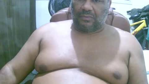 ulmo_br online show from February 17, 11:11 pm