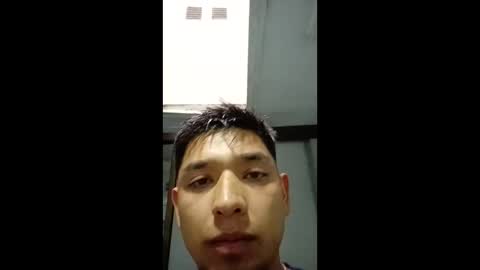ulosdeabajo04 online show from June 4, 8:37 pm