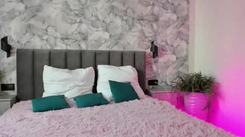 Melena online show from October 21, 4:35 am