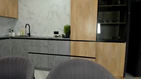 Melena online show from January 10, 1:40 am