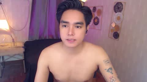 Alex online show from December 2, 10:09 am