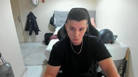 hi im mike tyson -  online show from September 14, 6:18 pm