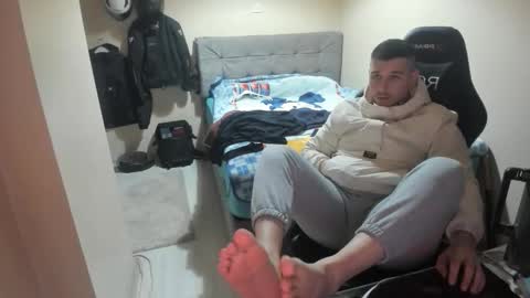 hi im mike tyson -  online show from April 25, 8:17 pm