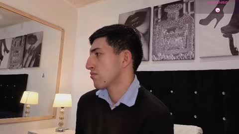 un_sluttyy online show from March 13, 11:50 am